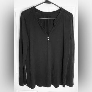 💃 CHASER Gauzy Cotton Jersey Long Sleeve Henley Size M Casual Aesthetic NWT